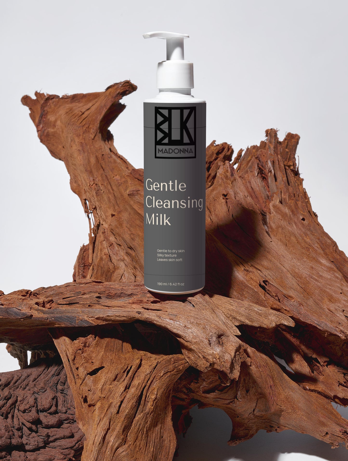 BLK MADONNA Gentle Cleansing Milk